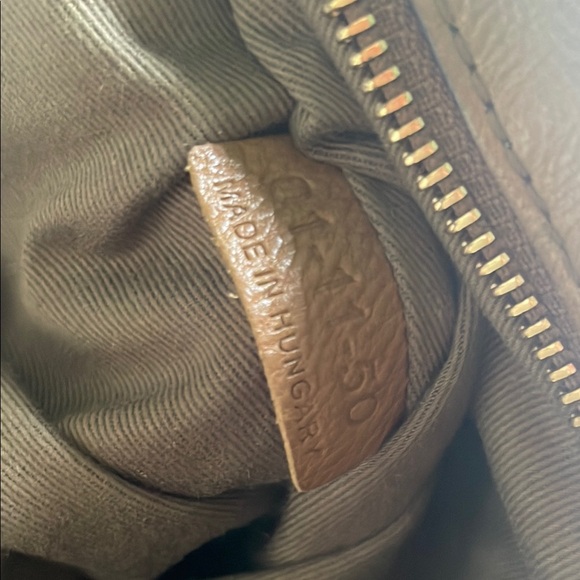 Chloe Elsie crossbody with Gold Accents - Picture 16 of 16